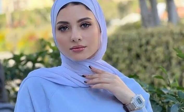 تامر حسني يفاجئ البلوجر سارة محمد باتصال هاتفي بعد فقدان بصرها.. شاهد ردة فعلها