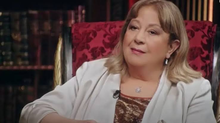 شاهد ظهور صادم للفنانة المصرية سمية الألفي بعد أزمتها الصحية