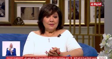 شاهد فنانة مصرية تكشف كواليس ضربها للفنان عادل إمام