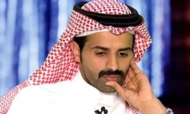 لا يملكها إلا 200 شخص في عالم .. شاهد سعود القحطاني يتلقى ساعة هدية ويكشف عن سعرها الخيالي