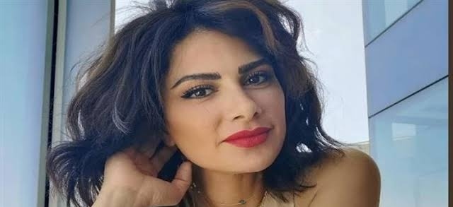 سعره ربع مليون جنيه مصري شاهد فستان صبا مبارك من أحدث جلسة تصوير