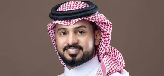 شاهد المنشد عبدالله ال مخلص يفاجئ الجمهور بخبر اعتزاله ويكشف عن السبب