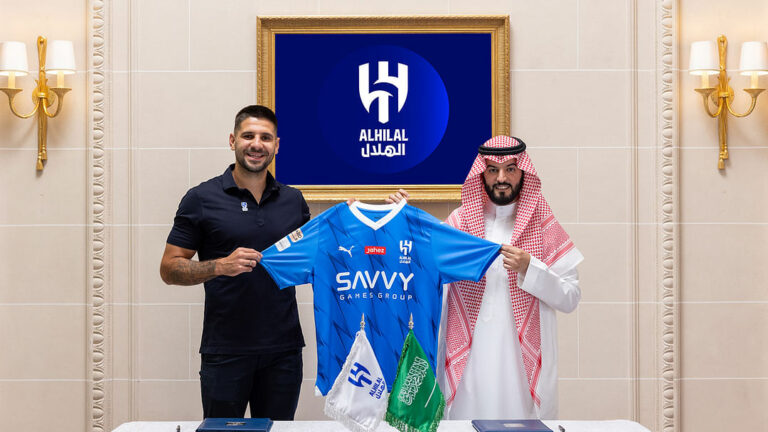 شاهد الهلال يعلن تعاقده رسميا مع المهاجم العالمي ميتروفيتش