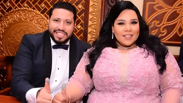 المنتج المصري محمد كارتر يرد على أنباء خيانته لشيماء سيف وزواجه عرفيا!
