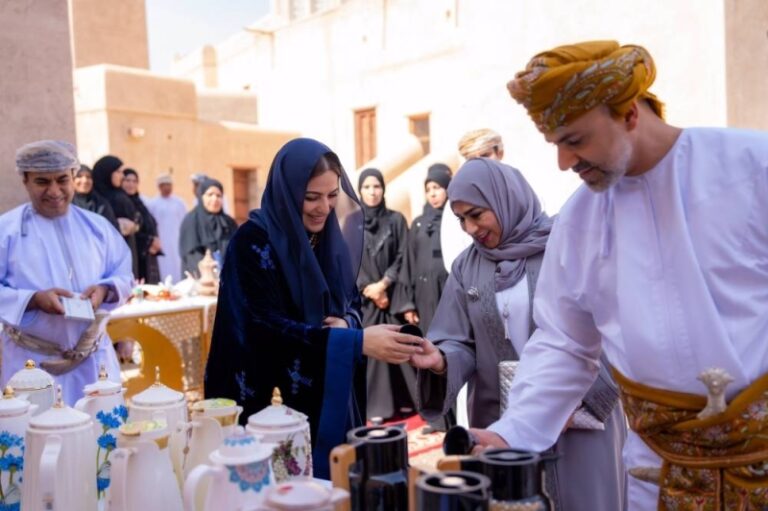 شاهد أحدث ظهور لزوجة سلطان عمان السيدة عهد بنت عبد الله البوسعيدية